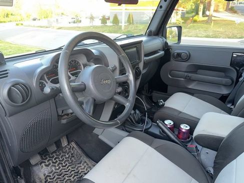 Used 2007 Jeep Wrangler Rubicon w/ PWR Convenience Group image 8