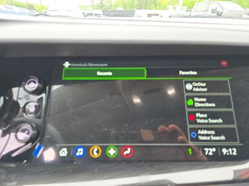 Used 2023 Buick Envision Essence AWD/4WD image 27