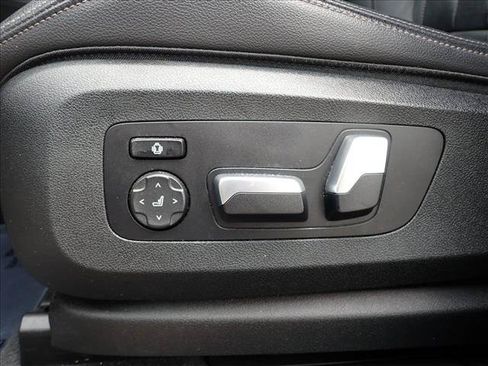 Used 2020 BMW X5 xDrive40i w/ M Sport Package AWD/4WD image 14