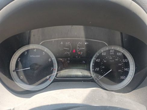 Used 2014 Nissan Sentra SL w/ Premium Package FWD image 9