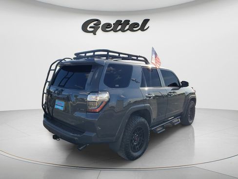Used 2024 Toyota 4Runner TRD Off-Road Premium w/ Moonroof Package image 4