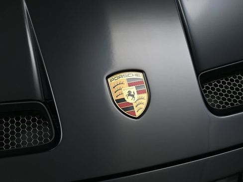 Certified 2026 Porsche 911 GT3 RWD image 13