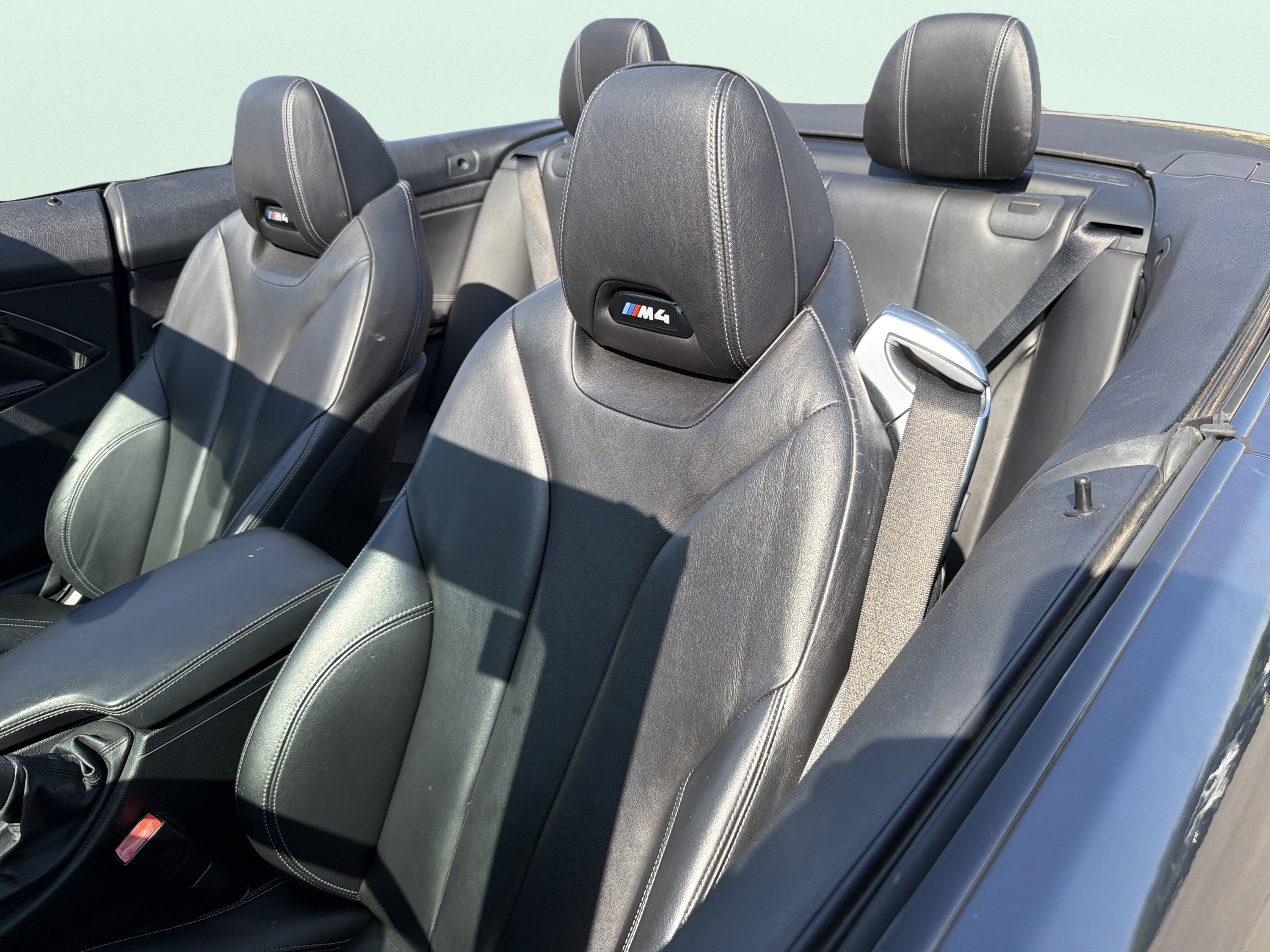 Used 2018 BMW M4 Convertible RWD image 60