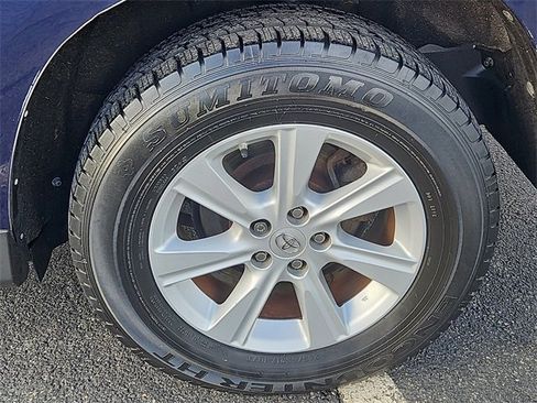 Used 2012 Toyota Highlander SE image 8