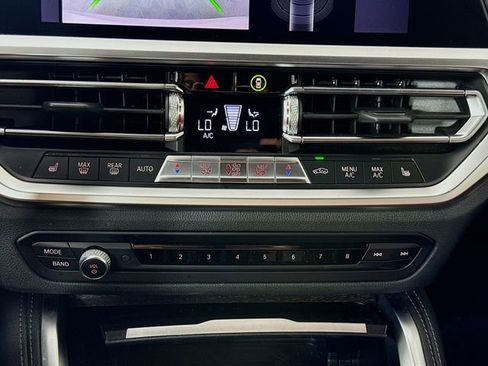 Used 2021 BMW 440i xDrive Coupe w/ Premium Package image 16