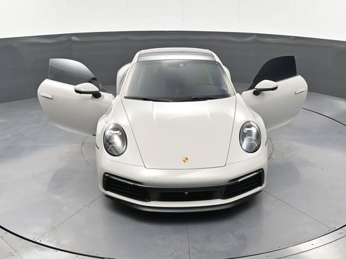 Certified 2020 Porsche 911 Carrera 4S image 30
