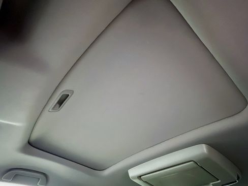 Used 2021 Honda Pilot Touring image 26