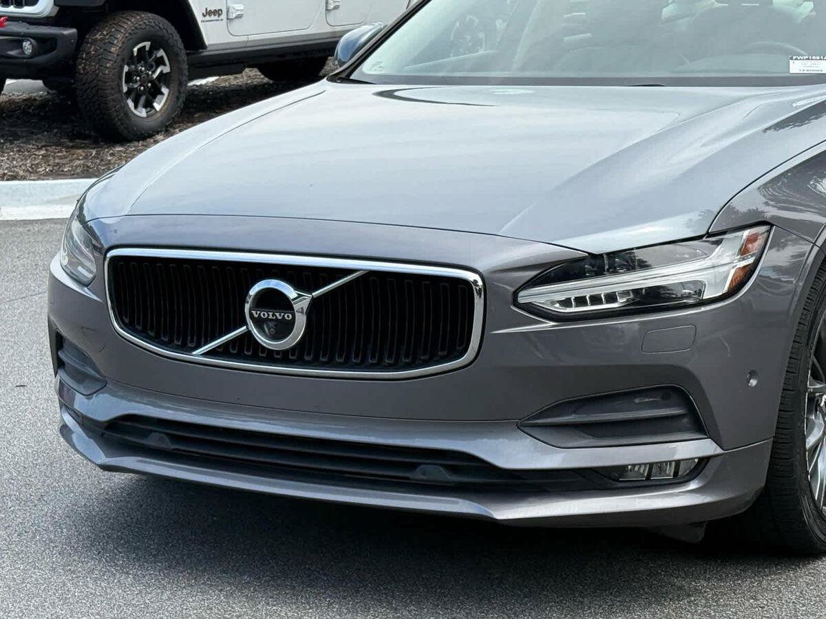 Used 2018 Volvo S90 T5 Momentum AWD/4WD image 9
