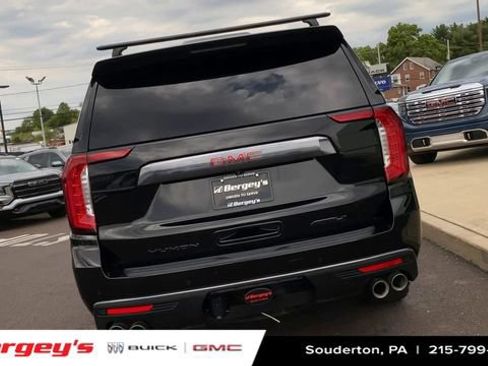 Certified 2023 GMC Yukon AT4 w/ AT4 Premium Plus Package AWD/4WD image 9