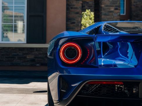 Used 2019 Ford GT image 18