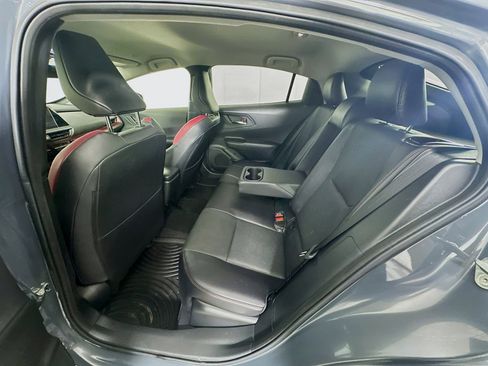 Used 2024 Toyota Prius Prime XSE image 26