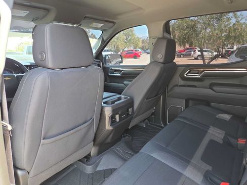Used 2024 Chevrolet Silverado 1500 LT w/ Protection Package RWD image 16