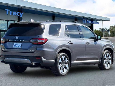 New 2026 Honda Pilot Elite image 6