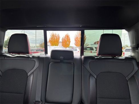 Used 2022 RAM 1500 Rebel image 33
