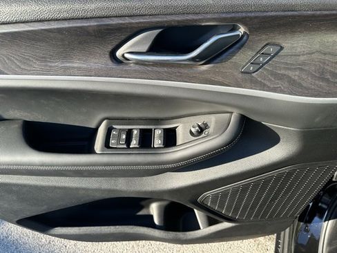 New 2025 Jeep Grand Cherokee L Limited image 22