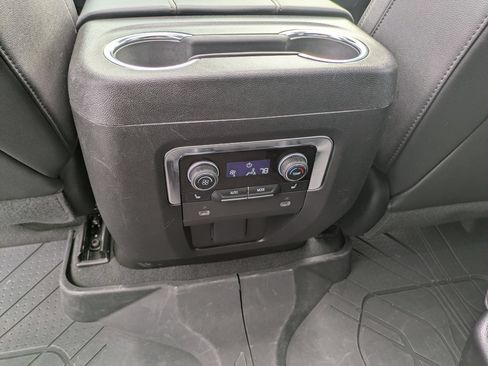 Used 2023 Chevrolet Tahoe High Country w/ Premium Package AWD/4WD image 28
