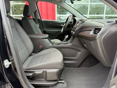Used 2022 Chevrolet Equinox LT image 9