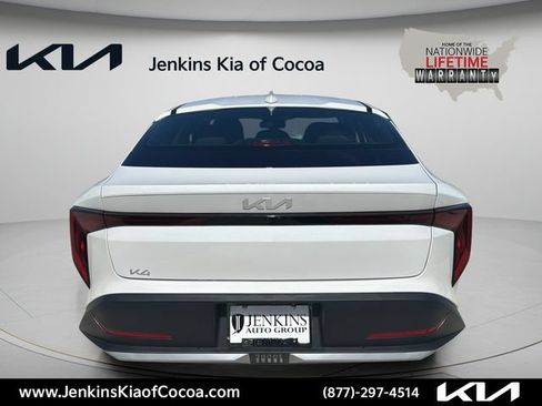 New 2026 Kia K4 FWD image 6