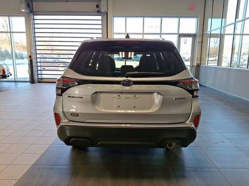 Certified 2025 Subaru Forester Touring image 5