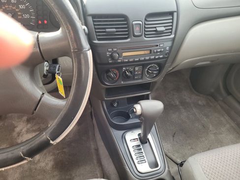 Used 2006 Nissan Sentra 1.8 w/ (F05) Convenience Pkg image 8