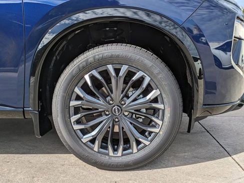New 2026 Nissan Rogue Platinum w/ Platinum Premium Package AWD/4WD image 12