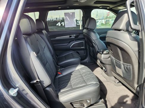 Used 2023 Kia Telluride SX AWD/4WD image 11