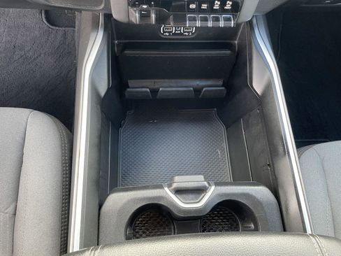 Used 2024 RAM 2500 Big Horn w/ Off Road Package image 20