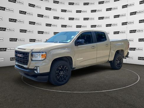 Used 2022 GMC Canyon Elevation w/ Trailering Package RWD image 2