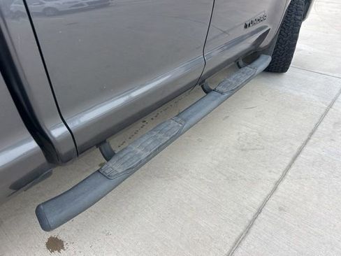 Used 2018 Toyota Tundra SR5 image 3