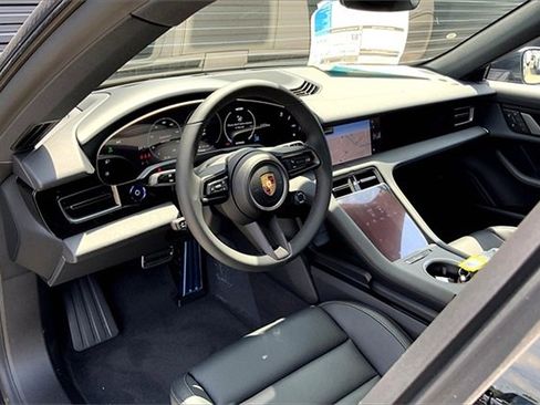 New 2025 Porsche Taycan image 4