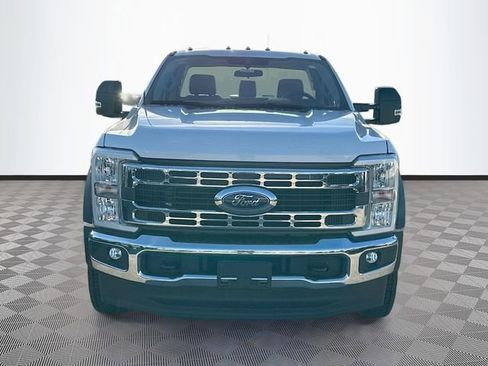New 2026 Ford F550 4x4 Regular Cab Super Duty image 2