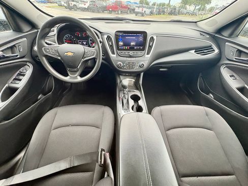 Used 2024 Chevrolet Malibu LT FWD image 12