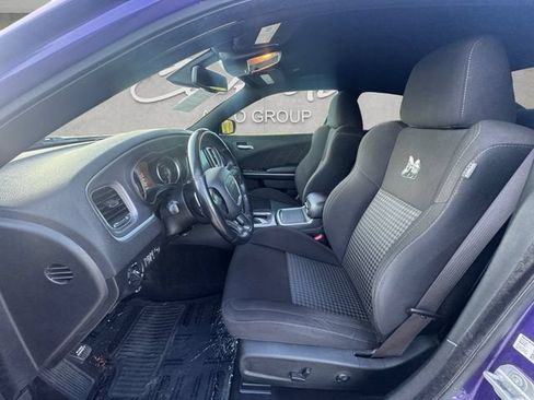 Used 2019 Dodge Charger Scat Pack RWD image 19