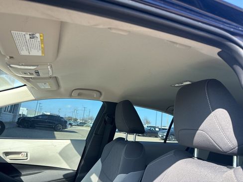 Used 2022 Toyota Corolla LE image 10