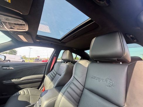 Used 2021 Dodge Charger SRT Hellcat RWD image 15