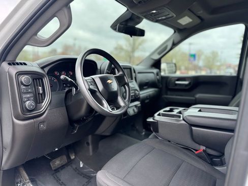 Used 2022 Chevrolet Silverado 1500 Custom w/ LPO, Dark Essentials Package AWD/4WD image 14