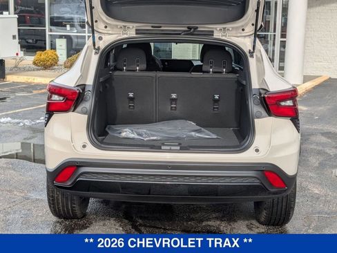 New 2026 Chevrolet Trax RS w/ Sunroof Package image 31