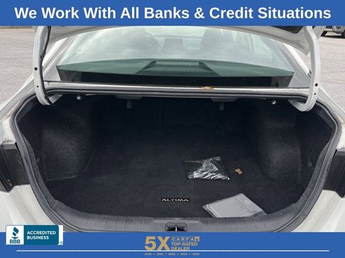Used 2023 Nissan Altima 2.5 SR image 25