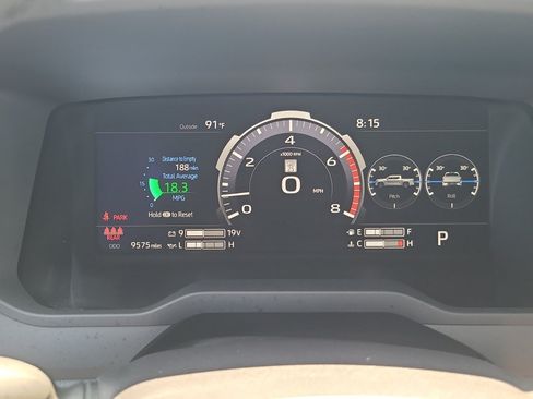 Used 2026 Toyota Tundra Limited w/ Power Package AWD/4WD image 29