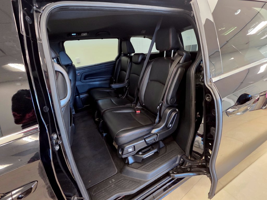 Used 2023 Honda Odyssey Sport image 25