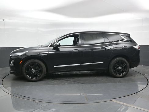 Used 2023 Buick Enclave Essence w/ Experience Buick Package AWD/4WD image 8