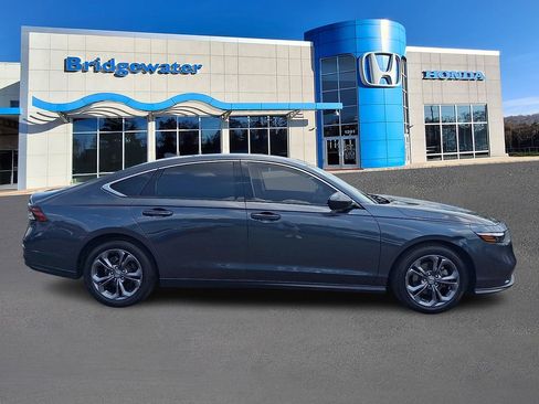 Used 2023 Honda Accord EX image 7