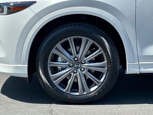 New 2025 MAZDA CX-5 Signature image 26