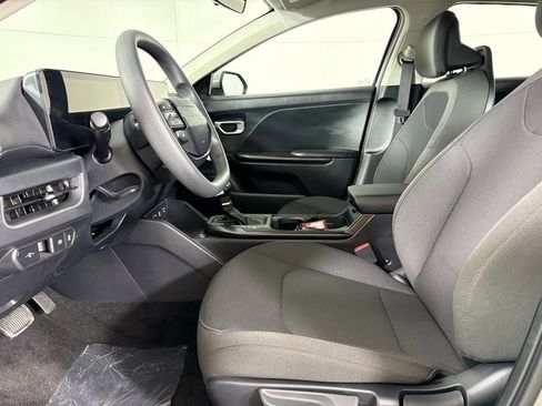 New 2026 Kia K4 LXS image 17