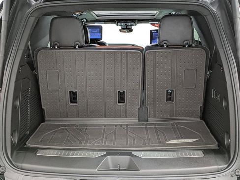 Used 2024 GMC Yukon Denali Ultimate image 17