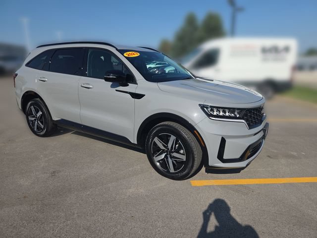 Certified 2023 Kia Sorento EX FWD image 9
