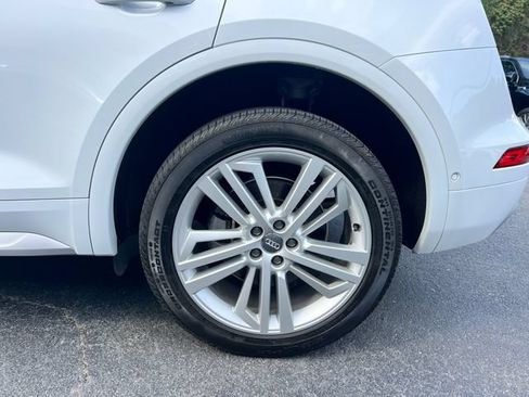 Used 2019 Audi Q5 Prestige w/ Prestige Package AWD/4WD image 35