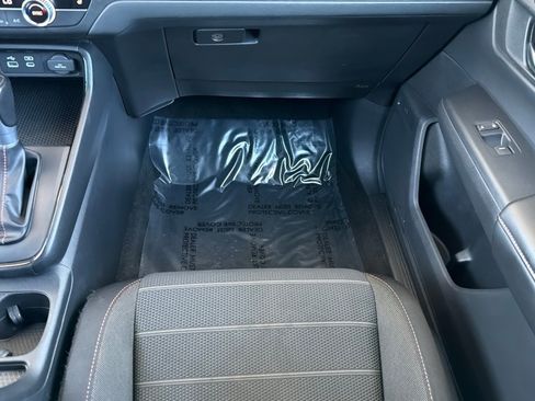 Certified 2025 Honda CR-V Sport image 30