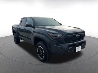 Used 2025 Toyota Tacoma TRD Off-Road video 2