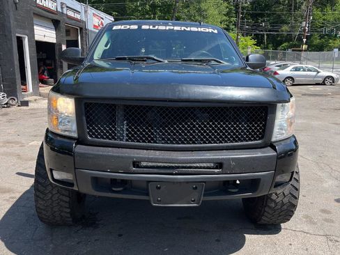 Used 2011 Chevrolet Silverado 1500 LT w/ All-Star Edition AWD/4WD image 2